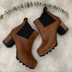 Sorel Women’s Chelsea Leather Boot